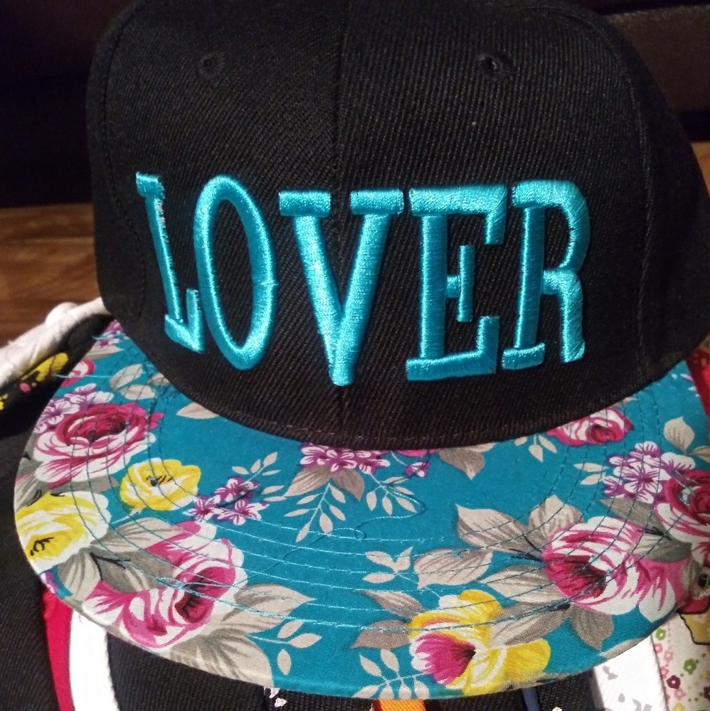 Snapback cap